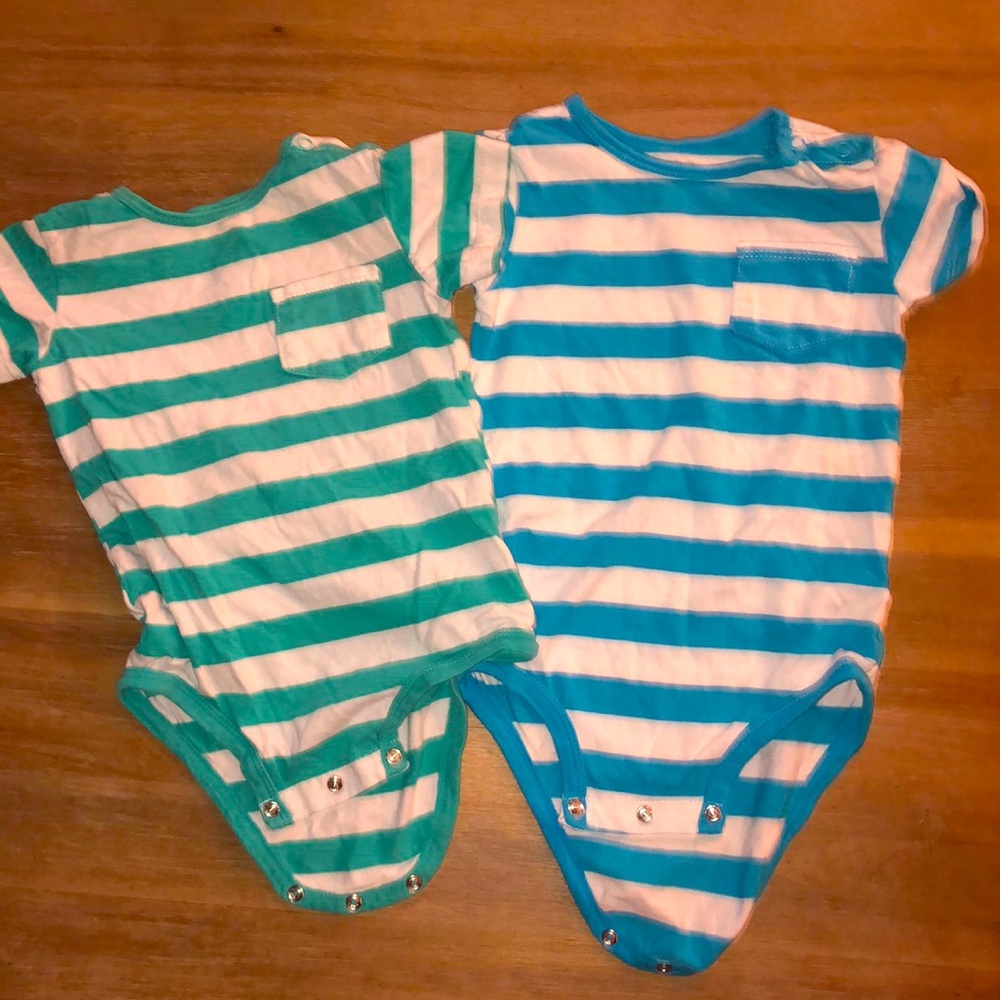 Short sleeve body suite